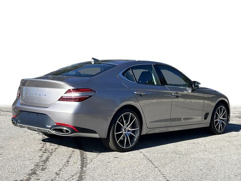 Used 2026 Genesis G70 2.5T image 25