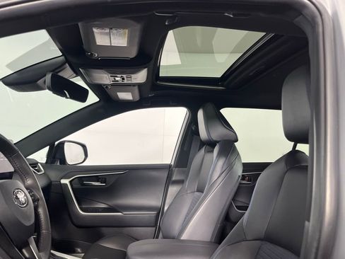 Used 2025 Toyota RAV4 XSE w/ Weather Package image 25