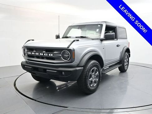 Used 2024 Ford Bronco Big Bend AWD/4WD image 3