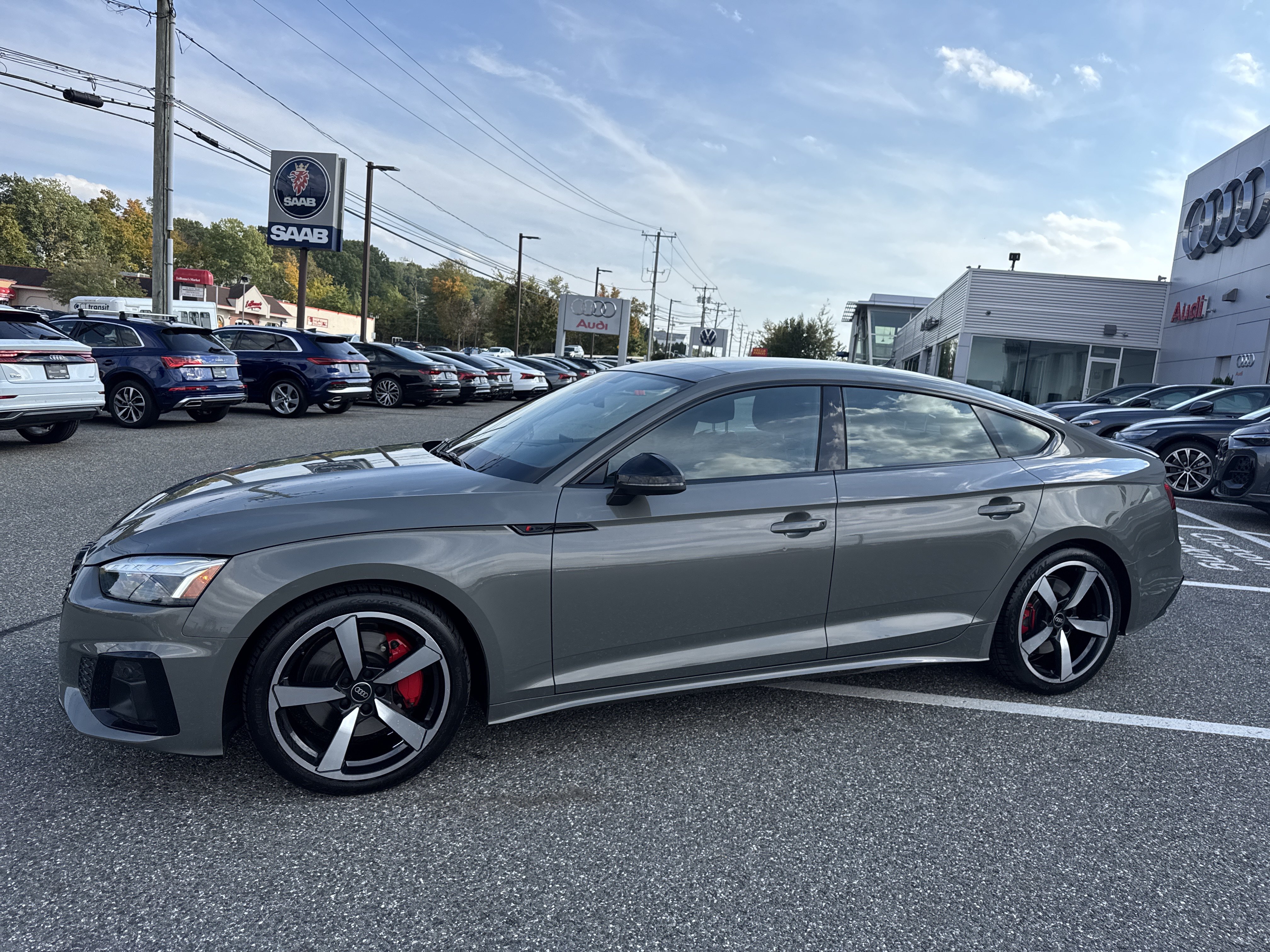 Used 2023 Audi A5 2.0T Premium Plus w/ Premium Plus AWD/4WD image 3