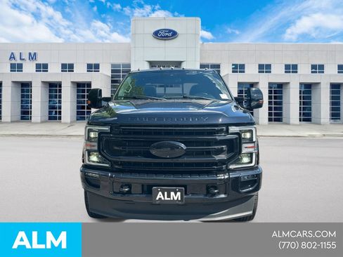 Used 2022 Ford F250 Platinum AWD/4WD image 3