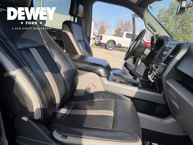 Used 2019 Ford F150 XLT w/ Equipment Group 302A Luxury AWD/4WD image 33