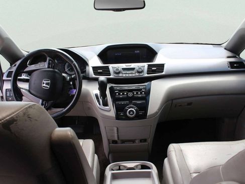 Used 2013 Honda Odyssey EX-L image 8