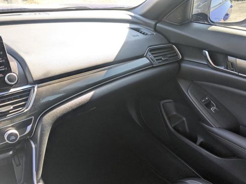 Used 2022 Honda Accord Sport image 18