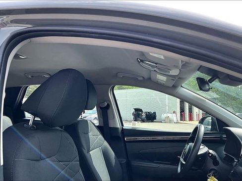 Used 2024 Hyundai Tucson SE FWD image 22