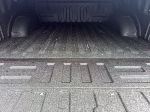 Used 2019 Ford F150 XLT w/ Equipment Group 302A Luxury AWD/4WD image 8
