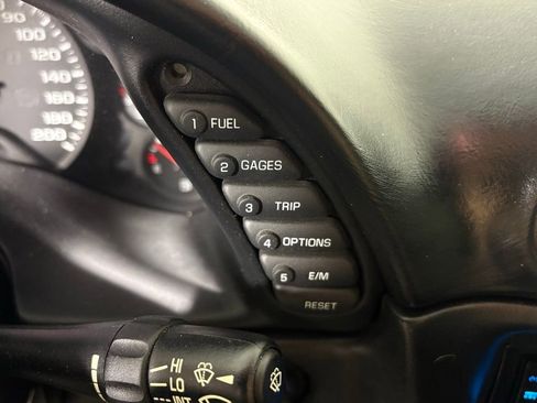 Used 2003 Chevrolet Corvette Base w/ Preferred Equipment Group1 image 23