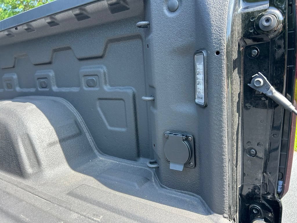 New 2026 GMC Sierra 1500 AT4 w/ Technology Package AWD/4WD image 29