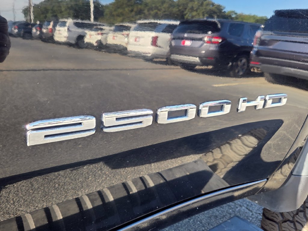 Used 2021 GMC Sierra 2500 SLE AWD/4WD image 14