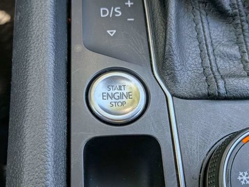 Used 2019 Volkswagen Atlas SEL AWD/4WD image 31