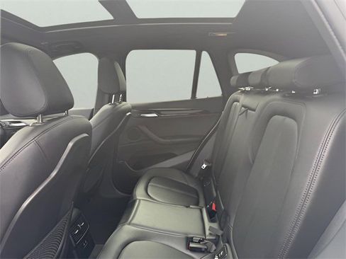 Used 2021 BMW X1 xDrive28i w/ Premium Package image 21