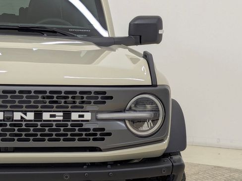 New 2025 Ford Bronco Badlands image 11