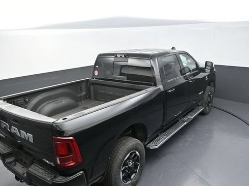 New 2026 RAM 2500 Laramie AWD/4WD image 18