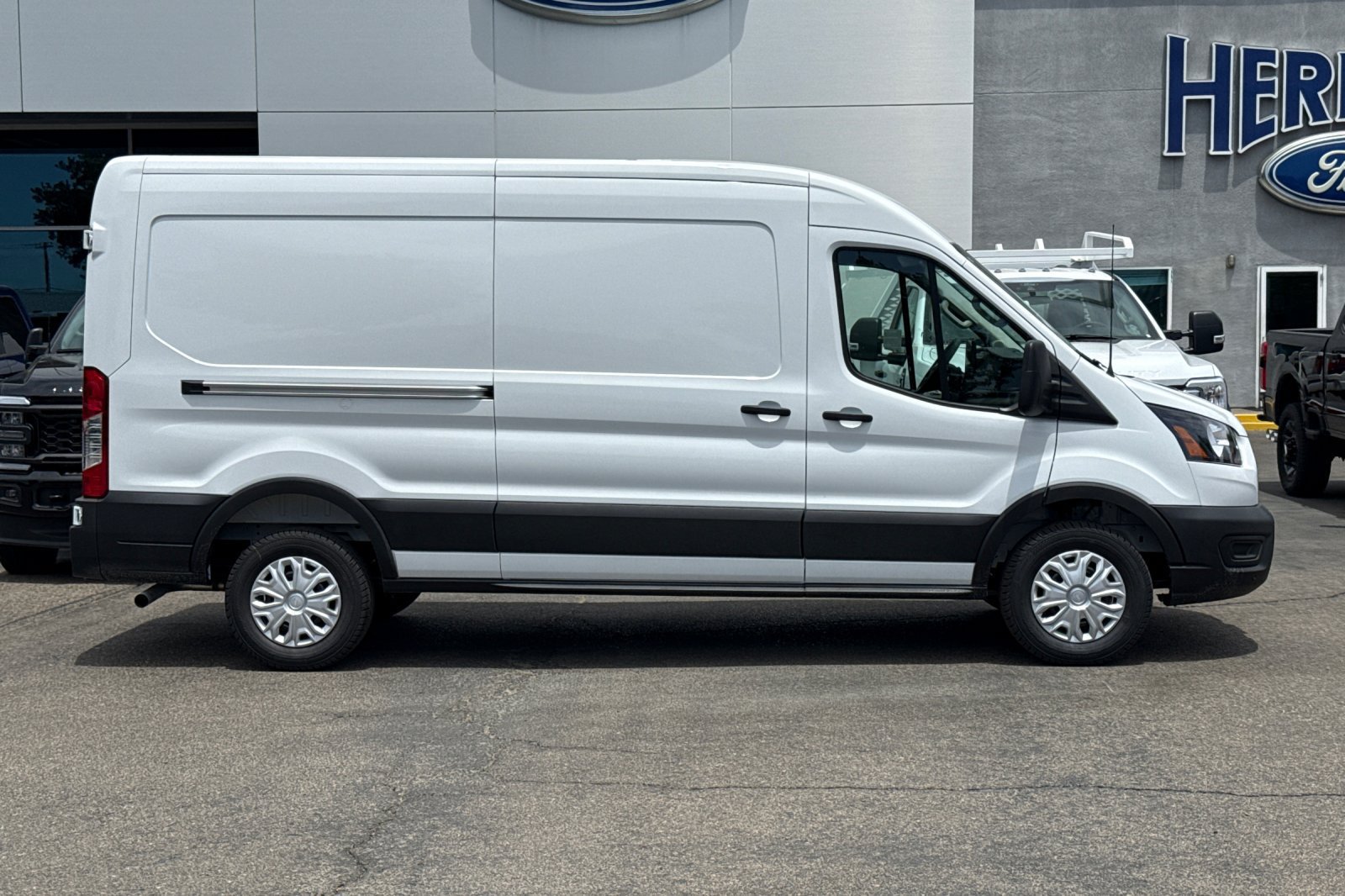 New 2026 Ford Transit 250 148 Medium Roof RWD image 3