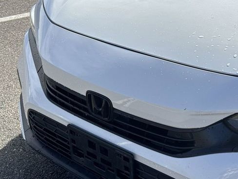 Used 2023 Honda Civic Touring image 28