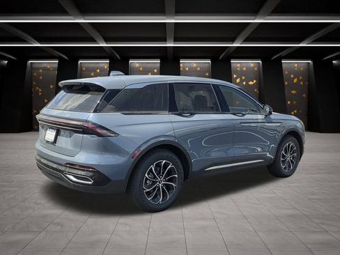 New 2026 Lincoln Nautilus Premier w/ Equipment Group 102A AWD/4WD image 2