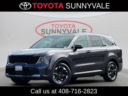 Used 2025 Kia Sorento S w/ Panoramic Sunroof Package