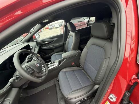 New 2026 Buick Envista Sport Touring w/ Convenience I Package FWD image 11