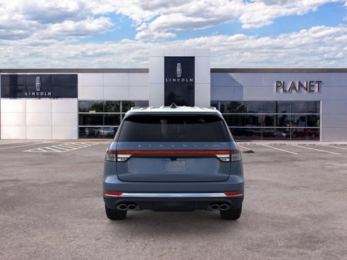 New 2026 Lincoln Aviator 2WD image 5