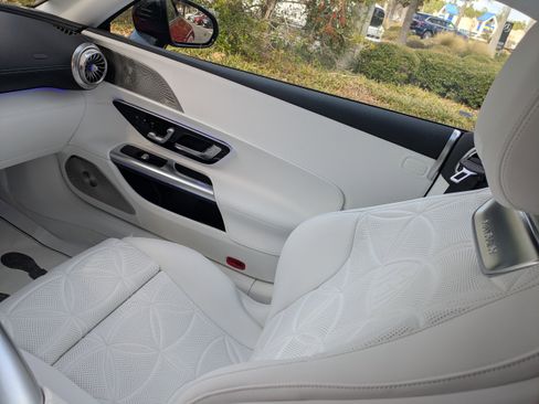 New 2026 Mercedes-Benz Maybach SL 680 image 19