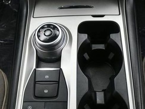 Used 2021 Ford Explorer 4WD image 23