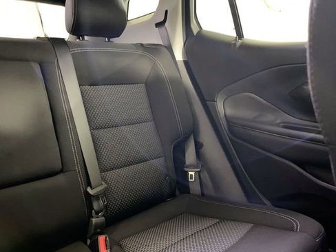 Used 2023 GMC Terrain SLE w/ Driver Convenience Package image 14