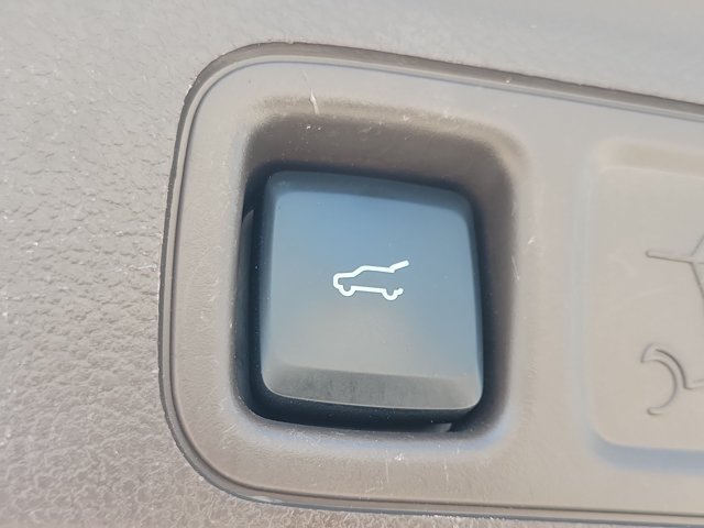 Certified 2024 Ford Expedition King Ranch AWD/4WD image 10