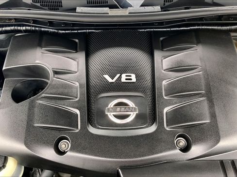 Used 2019 Nissan Armada SL w/ Premium Package AWD/4WD image 32