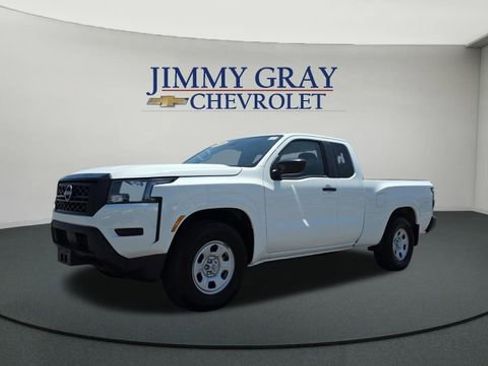 Used 2024 Nissan Frontier S w/ Technology Package RWD image 1