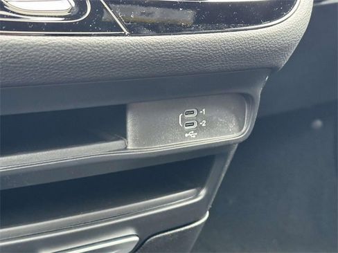 New 2026 Chrysler Pacifica Select w/ S Appearance Package image 17