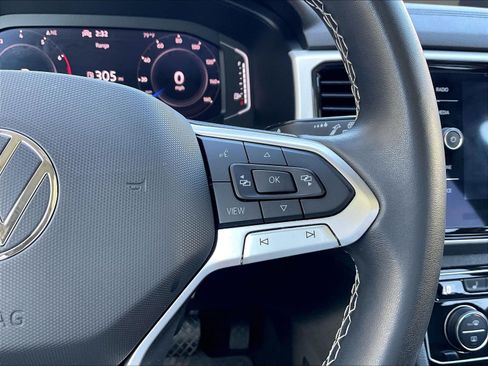 Certified 2023 Volkswagen Atlas SE w/ Panoramic Sunroof Package FWD image 19