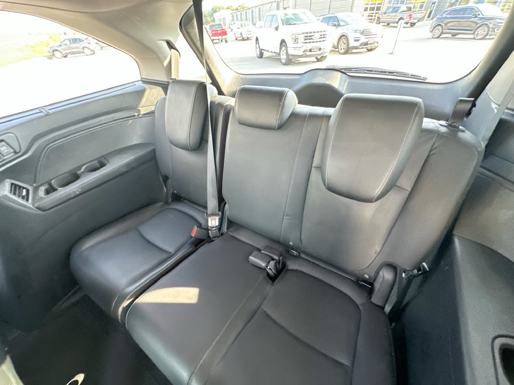 Used 2021 Honda Odyssey Touring image 4