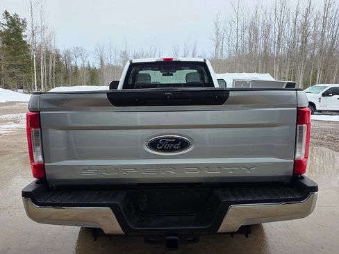 Used 2019 Ford F250 XL w/ XL Value Package image 6