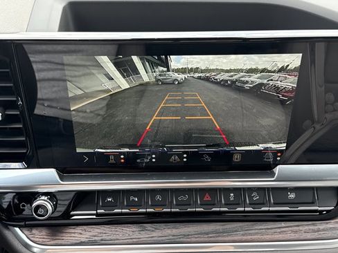 New 2026 GMC Sierra 1500 SLT w/ SLT Premium Plus Package image 8