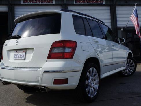 Used 2011 Mercedes-Benz GLK 350 2WD image 27