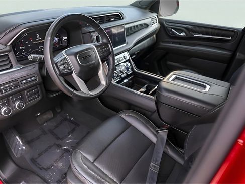 Used 2023 GMC Yukon Denali w/ Max Trailering Package image 13