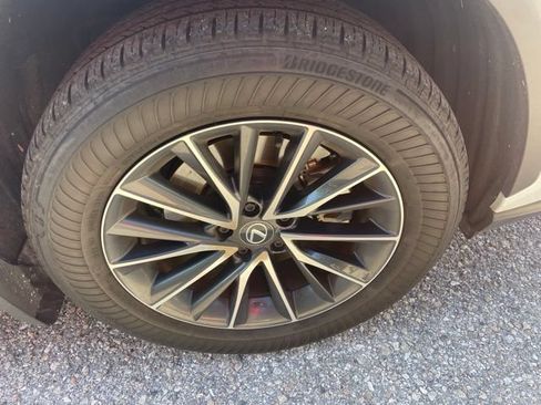 Used 2024 Lexus NX 350 AWD image 7