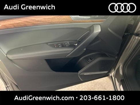 Used 2023 Audi Q5 2.0T Premium Plus w/ Premium Plus Package AWD/4WD image 21