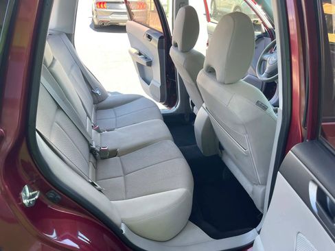 Used 2012 Subaru Forester 2.5X w/ Alloy Wheel Pkg image 13