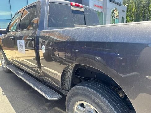 Used 2024 RAM 3500 Tradesman w/ Chrome Appearance Group AWD/4WD image 16