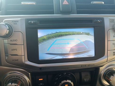 Used 2019 Toyota 4Runner SR5 Premium AWD/4WD image 26
