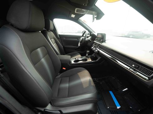 Certified 2025 Honda Civic Sport image 26