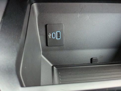 New 2026 Ford F250 XLT w/ FX4 Off-Road Package image 23