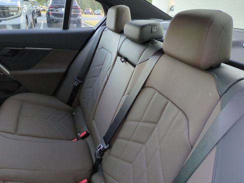 Certified 2026 BMW 530i w/ M Sport Package RWD image 28