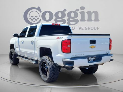 Used 2017 Chevrolet Silverado 1500 LT w/ All Star Edition AWD/4WD image 3