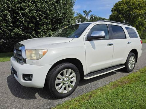 Used 2008 Toyota Sequoia Platinum AWD/4WD image 2