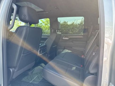 Used 2025 Chevrolet Silverado 2500 High Country w/ High Country Premium Package AWD/4WD image 38