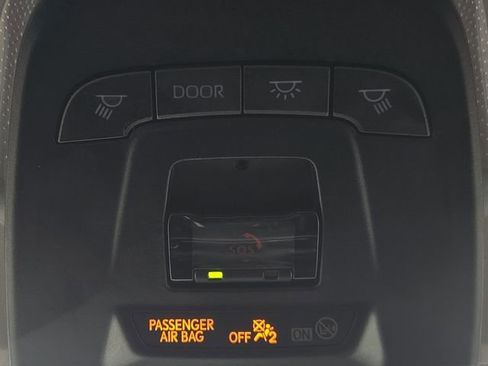 Used 2025 Toyota Corolla LE FWD image 24