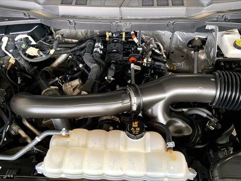Used 2025 Ford F150 Lariat w/ Equipment Group 501A Mid AWD/4WD image 32