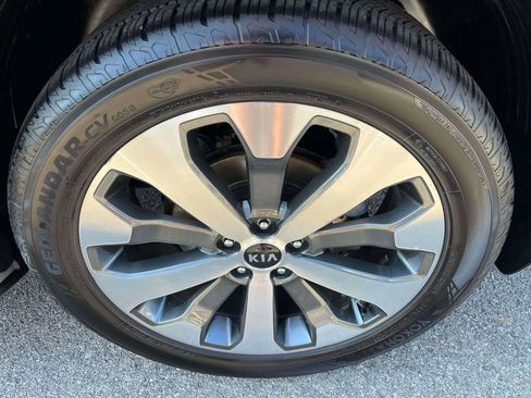 Used 2020 Kia Telluride EX w/ EX Premium Package FWD image 39